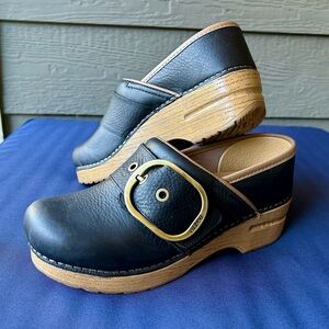 DANSKO Pearson Black Leather Mules with Gold Accent